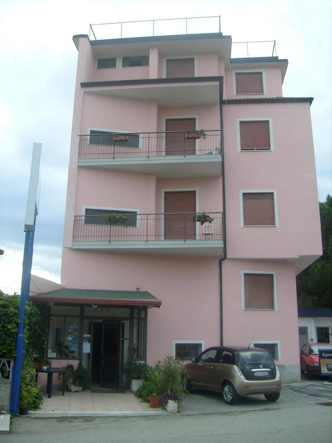 Piccolo Hotel Lamezia Sant'Eufemia Lamezia Exterior photo